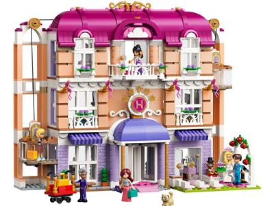 Image of the LEGO Heartlake City Grand Hotel