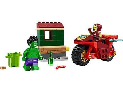 Image of the LEGO Iron Man with Bike and The Hulk